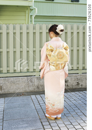 Take a walk in Japanese clothes Take a walk in Japanese clothes 73626108
