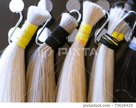Bundles of natural human hair extensions samples Bundles of natural human hair extensions samples 73626429
