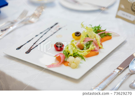 Wedding reception table Wedding reception table 73629270