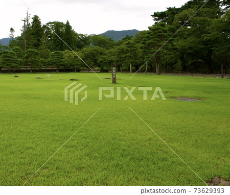 The remains of the Tsuruga Castle hall 73629393