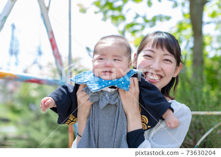 Family photo family 73630204