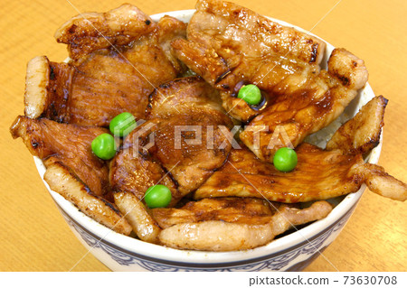 Pork bowl, butadon, pancho Pork bowl, butadon, pancho 73630708