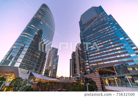 日本東京的城市景觀品川的辦公大樓視圖 73632500