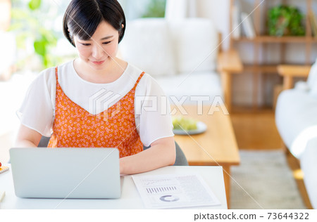 Telework young woman Telework young woman 73644322