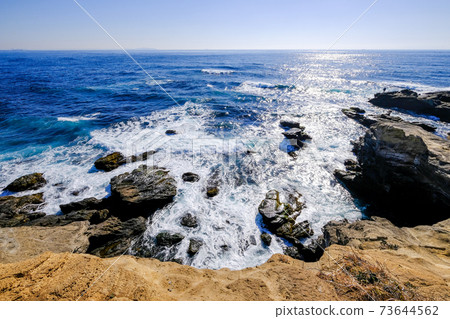 The coast of Jogashima, Kanagawa Prefecture 73644562