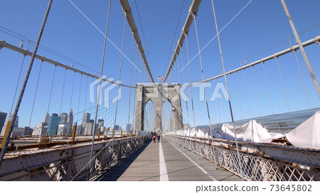 Brooklyn bridge ,wide range low angle with good weather 73645802