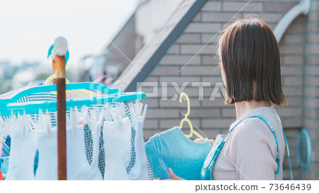 Housewife laundry Housewife laundry 73646439
