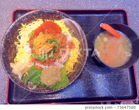 Crab oyakodon Crab oyakodon 73647580