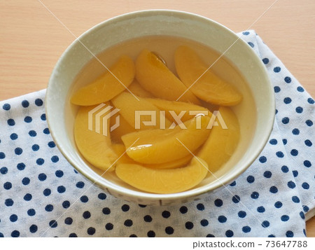 Candied yellow peach, food, fruit, zodiacal 73647788