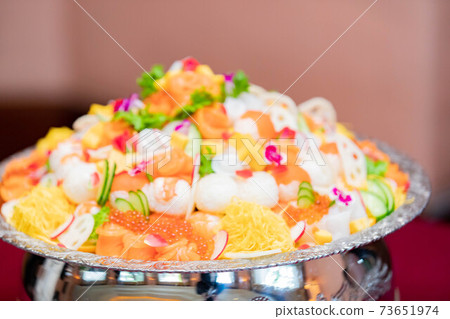 Chirashizushi Temari Sushi 73651974