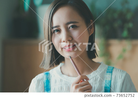 Ballpoint pen and housewife 73652752