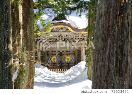 永平寺雪帝門大雪冬天 永平寺雪帝門大雪冬天 73653451