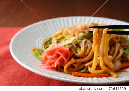 Yaki udon Yaki udon 73654839