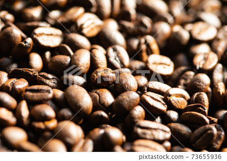 Coffee beans (original blend coffee raw beans producing country name: Brazil, Colombia, Vietnam) 73655936