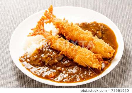 Fried shrimp curry rice. Fried shrimp curry rice. 73661920