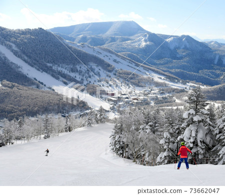 雪山 73662047