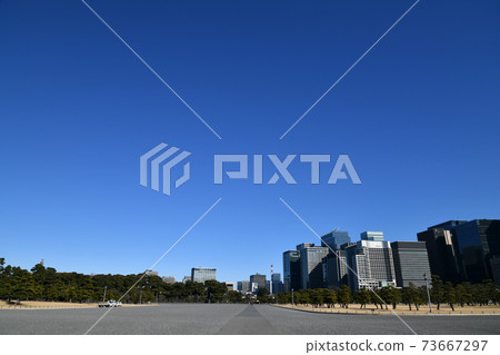 從“東京”故宮看大手町的辦公區 從“東京”故宮看大手町的辦公區 73667297