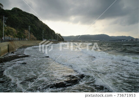 冬天的海 冬天的海 73671953