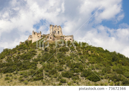 Turna nad Bodvou ruins, Slovakia Turna nad Bodvou ruins, Slovakia 73672366