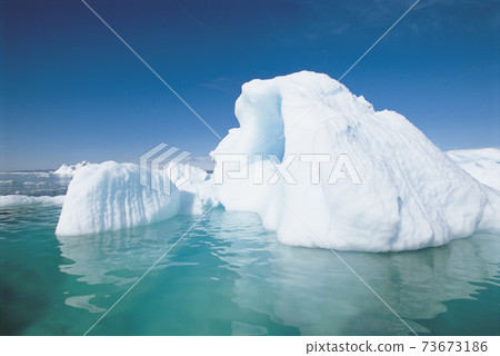 iceberg in sea iceberg in sea 73673186