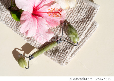 gua sha, face massage roller gua sha, face massage roller 73676470