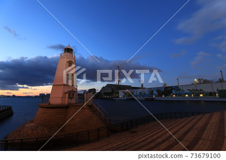 Sa市的Sa市前燈塔 73679100