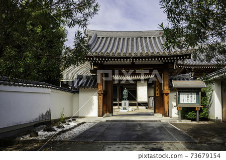 奈良縣奈良市Renchoji Sanmon 73679154