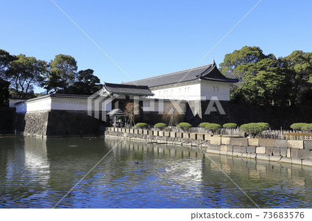 Omon of the Imperial Palace Omon of the Imperial Palace 73683576