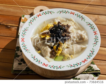 Asian Traditional Food Dumpling Soup Asian Traditional Food Dumpling Soup 73684516