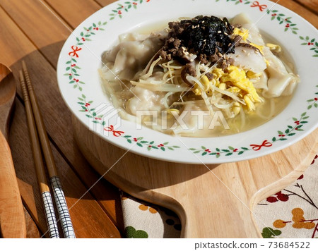 Asian Traditional Food Dumpling Soup Asian Traditional Food Dumpling Soup 73684522