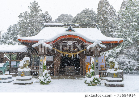 福岡縣筑紫野市積雪的築國神社 73684914