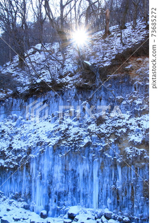 用三嶽山的清水製成的白川冰柱 73685272