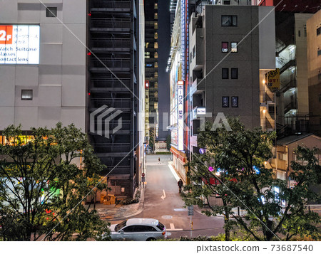 緊急聲明下的秋葉原夜景（2021年1月） 73687540