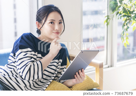 How to spend at home How to spend at home 73687679