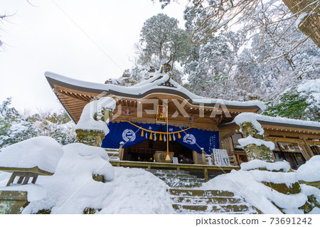 Snow Hikosan Toyomaebo Observatory Trailhead (Takasumi Shrine approach) Snow Hikosan Toyomaebo Observatory Trailhead (Takasumi Shrine approach) 73691242