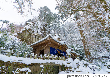 Snow Hikosan Toyomaebo Observatory Trailhead (Takasumi Shrine approach) Snow Hikosan Toyomaebo Observatory Trailhead (Takasumi Shrine approach) 73691247