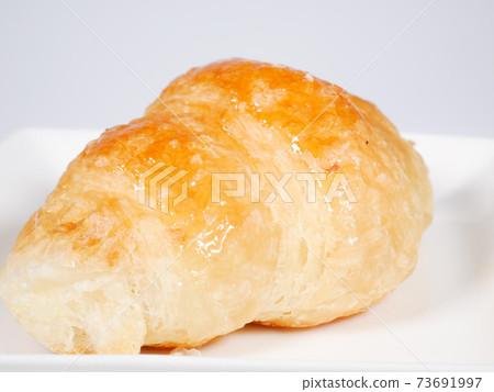 Croissant Croissant 73691997