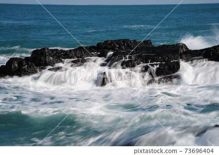 海,柱狀接頭,波浪,沿海 海,柱狀接頭,波浪,沿海 73696404