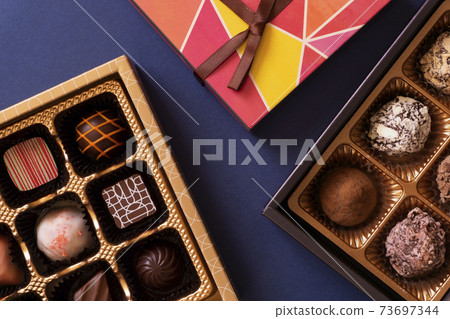 Chocolate gift. Chocolate, Valentine's Day, cacao, sweets, etc. 73697344