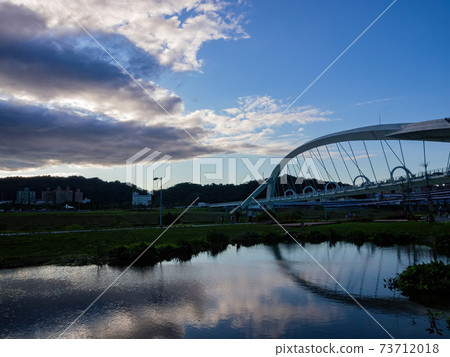 Afternoon view of the Yangguang Bridge at Xindian District 73712018
