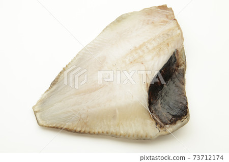 Dried sea bream 73712174