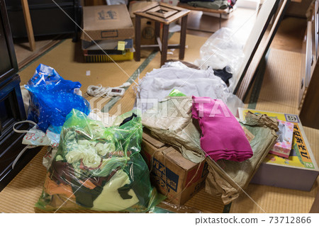 Room cluttered by general cleaning 73712866