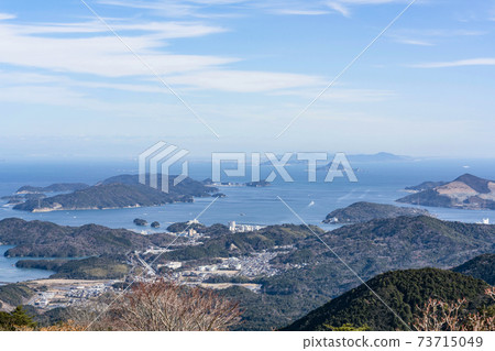 遠離伊勢志摩天際線的鳥羽灣和伊拉格海角的景色 照片素材 圖片 圖庫