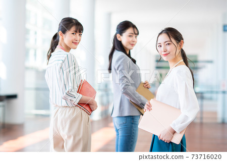 辦公室業務女人 73716020