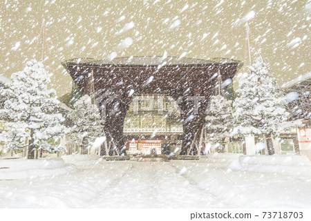 雪舞金澤站都筑門 雪舞金澤站都筑門 73718703