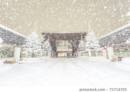 雪舞金澤站都筑門 雪舞金澤站都筑門 73718705