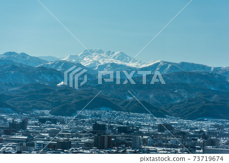 白山山在金澤市的景色 白山山在金澤市的景色 73719674