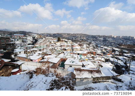 Seongbuk-dong, Gilsangsa Temple, Buddhism, Sunseong-gil, Snowscape. Seongbuk-dong, Gilsangsa Temple, Buddhism, Sunseong-gil, Snowscape. 73719894