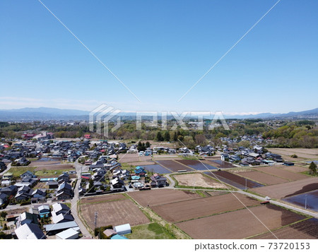 櫻平的早春風景[信州的春天] 73720153