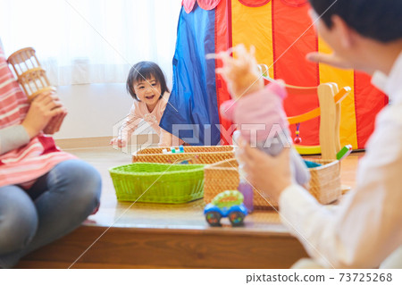 托兒所，幼兒園，托兒所形象，遊樂場 73725268